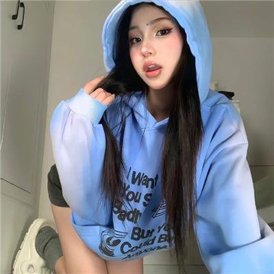 带子狼 在那双小手中